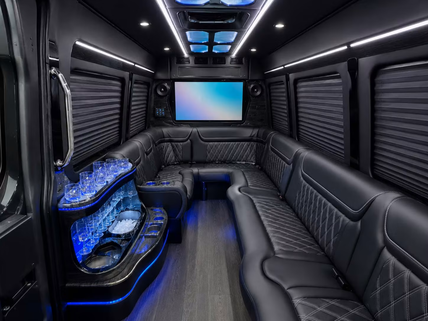 charterbusrentallehiut com is here to make booking lehi prom transportation the easiest part of your night
