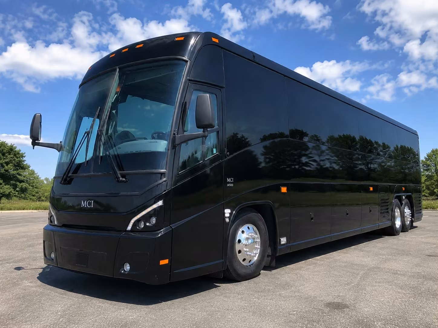 lehi wedding guest shuttle buses that keep your big day running smoothly