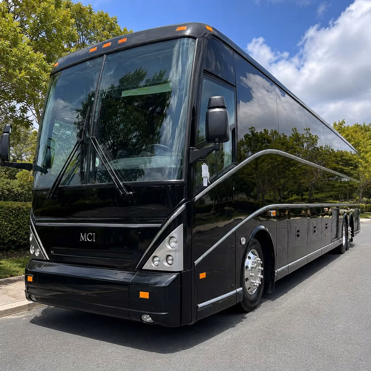 lehicharter bus rental